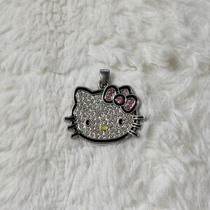 Hello Kitty Pendant no Necklace.